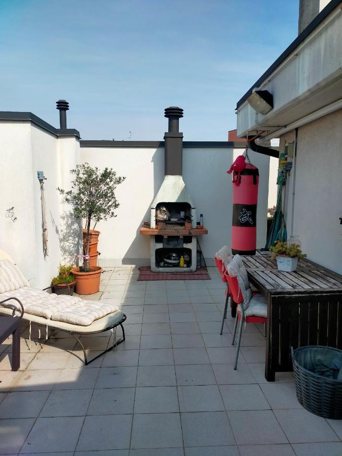 The Rooftop Pero Exterior photo